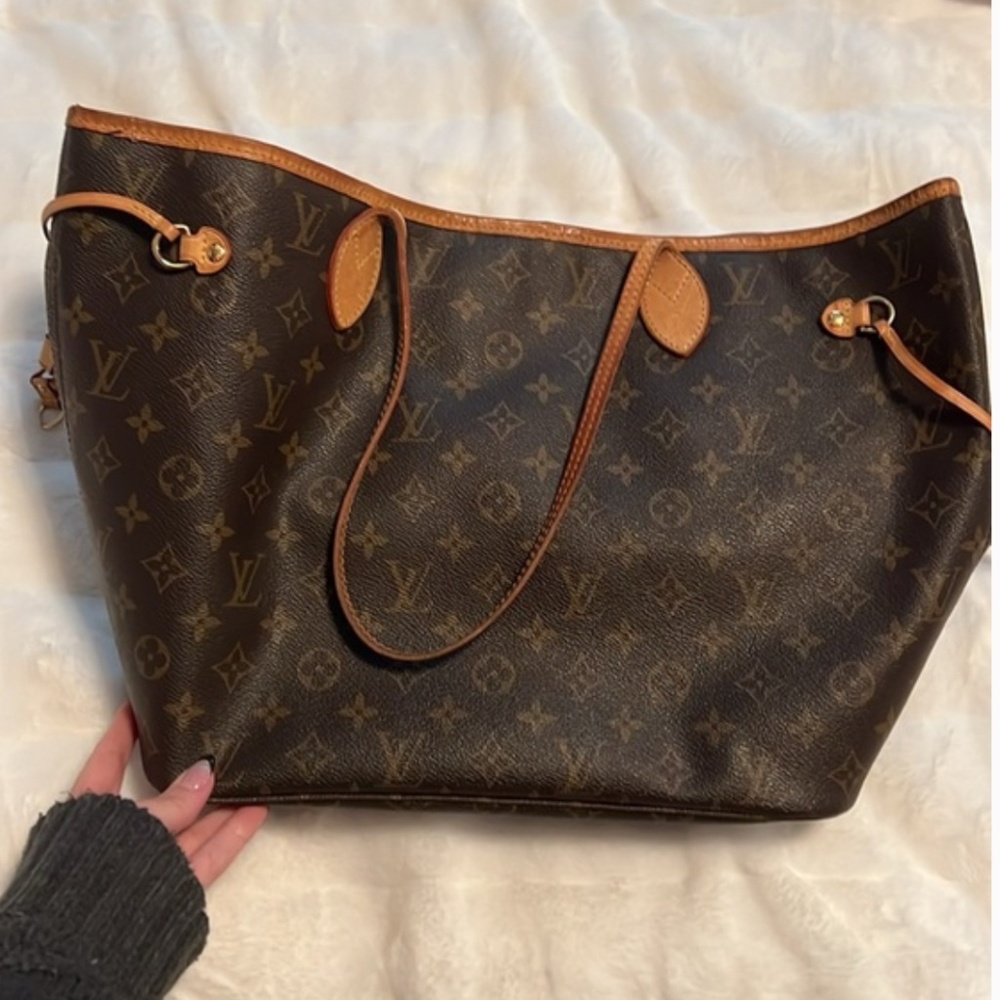 Louis Vuitton Neverfull MM with box